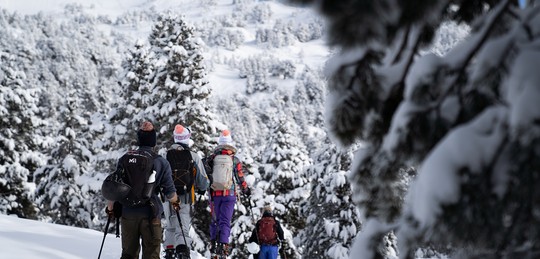 Ski de randonnée accompagné sour la neige Chamrousse