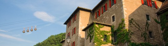 facades extérieures du Musée Dauphinois bulles de Grenoble