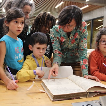 "Dans les coulisses des Archives" - Visite guidée spéciale familles